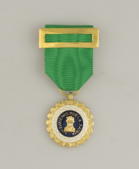  Médailles Militaires et Policières