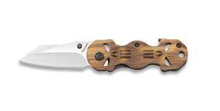 Albainox wooden pocket knife. Skulls.
