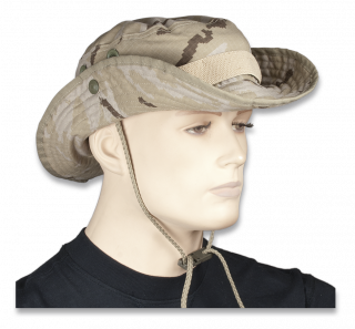 Sombrero chambergo militar