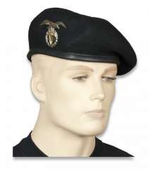 Beret BRIPAC with badge